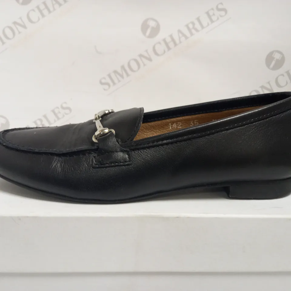 RUSSELL & BROMLEY GALLOP LEATHER LOAFERS UK SIZE 3
