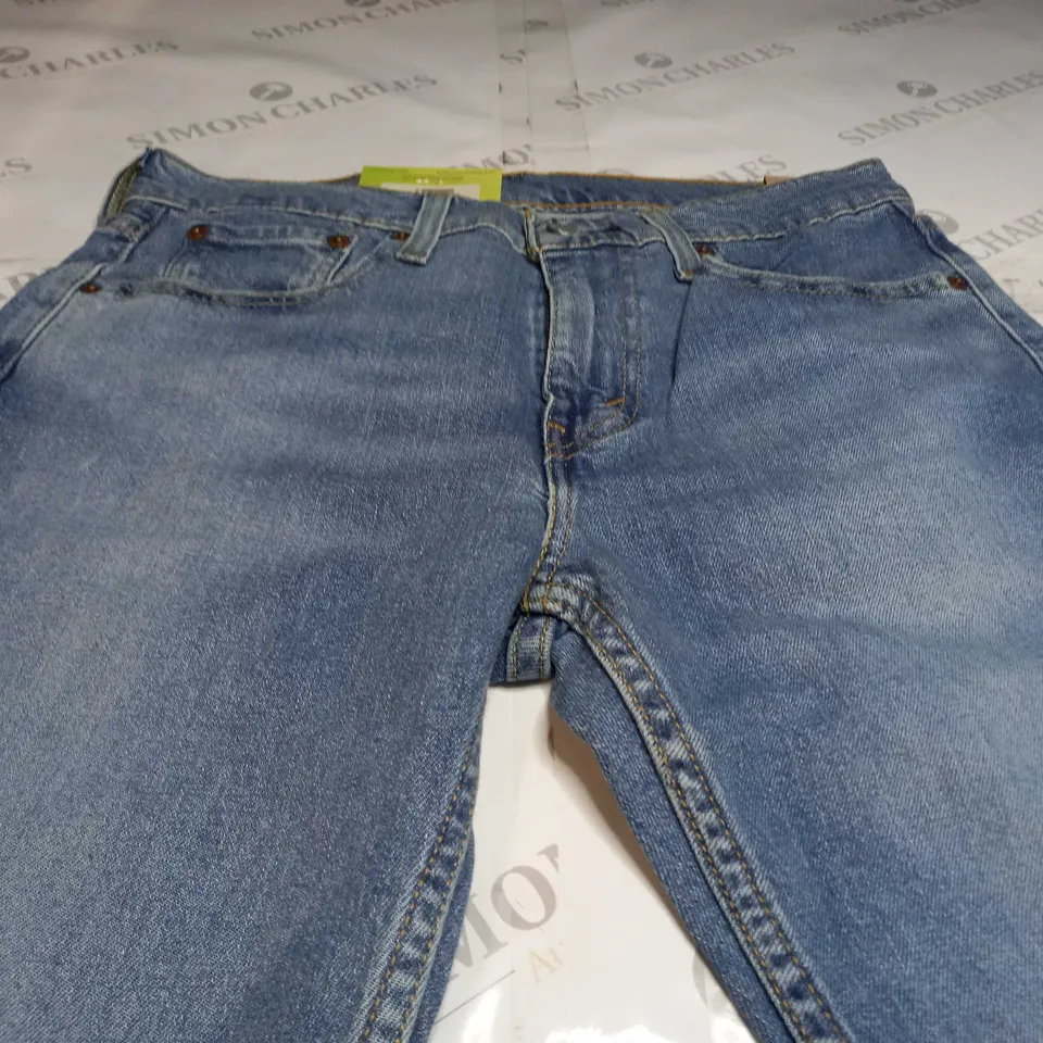 LEVI'S PERFORMANCE 512 SLIM TAPER LO-BALL JEANS IN BLUE - SIZE 30